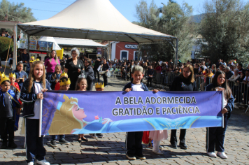 Foto - Desfile Cívico 2025 –  Maria da Fé 113 Anos