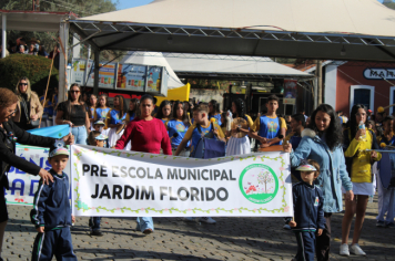 Foto - Desfile Cívico 2025 –  Maria da Fé 113 Anos