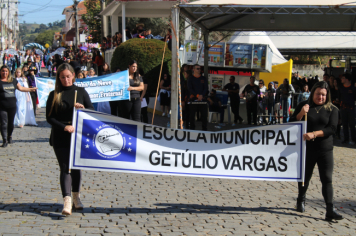 Foto - Desfile Cívico 2025 –  Maria da Fé 113 Anos
