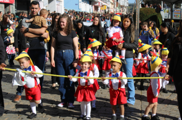 Foto - Desfile Cívico 2025 –  Maria da Fé 113 Anos