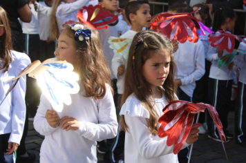 Foto - Desfile Cívico 2025 –  Maria da Fé 113 Anos