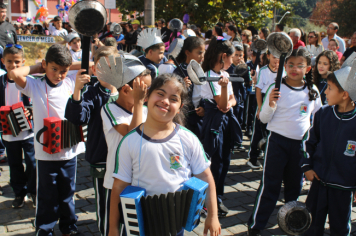 Foto - Desfile Cívico 2025 –  Maria da Fé 113 Anos
