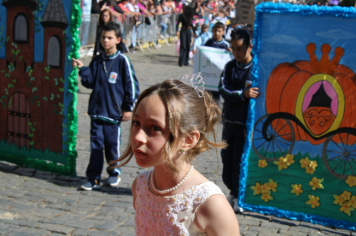 Foto - Desfile Cívico 2025 –  Maria da Fé 113 Anos