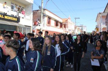 Foto - Desfile Cívico 2025 –  Maria da Fé 113 Anos