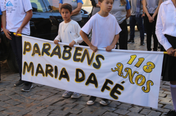 Foto - Desfile Cívico 2025 –  Maria da Fé 113 Anos
