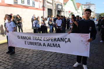 Foto - Desfile Cívico 2025 –  Maria da Fé 113 Anos