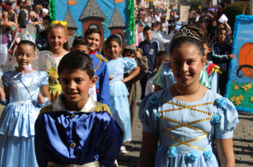 Foto - Desfile Cívico 2025 –  Maria da Fé 113 Anos