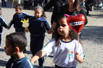 Foto - Desfile Cívico 2025 –  Maria da Fé 113 Anos