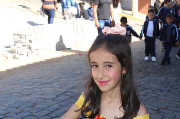 Foto - Desfile Cívico 2025 –  Maria da Fé 113 Anos