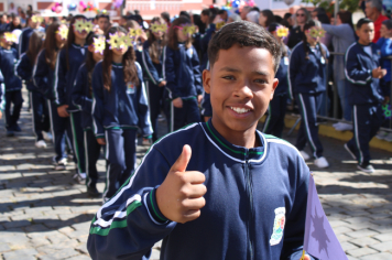 Foto - Desfile Cívico 2025 –  Maria da Fé 113 Anos
