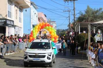 Foto - Desfile Cívico 2025 –  Maria da Fé 113 Anos