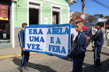 Foto - Desfile Cívico 2025 –  Maria da Fé 113 Anos