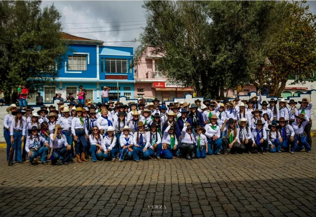 3ª Cavalgada Feminina reforça tradição sertaneja e valorização da cultura rural em Maria da Fé